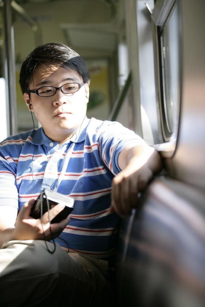 Giật mình hình ảnh nghèo khó của sao nhí Ô Long Viện Hác Thiệu Văn đình đám một thời-9