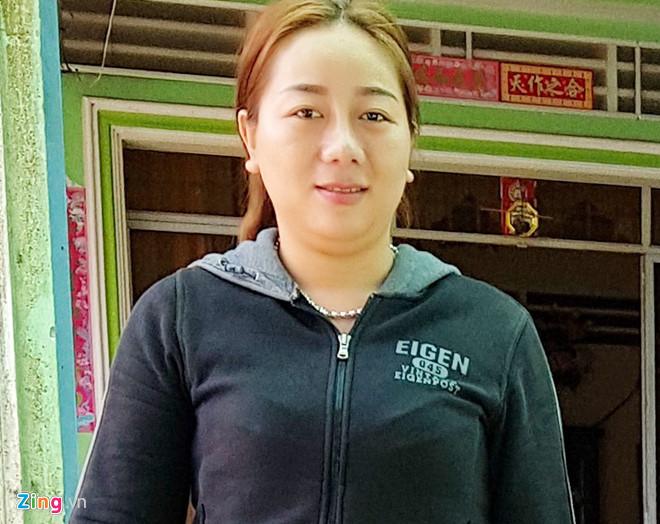 Khởi tố vụ bé gái nghi bị dí sắt nóng vào mặt-3