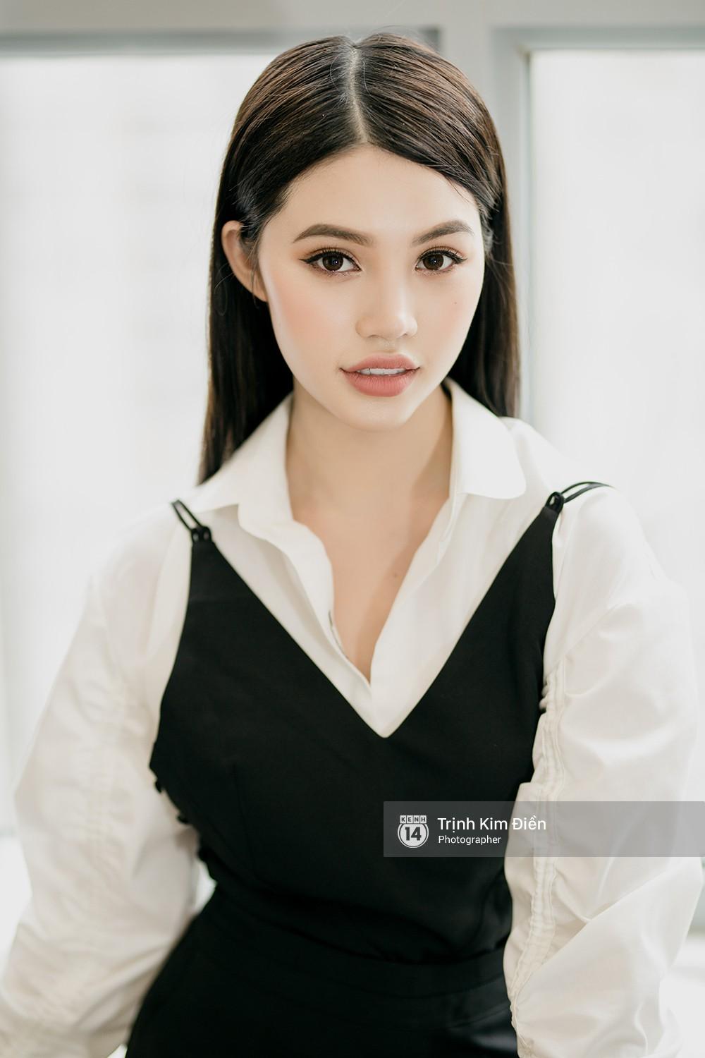 Chuyện ít biết về Jolie Nguyễn - Hoa hậu duy nhất nằm trong hội Rich Kids of Vietnam-2