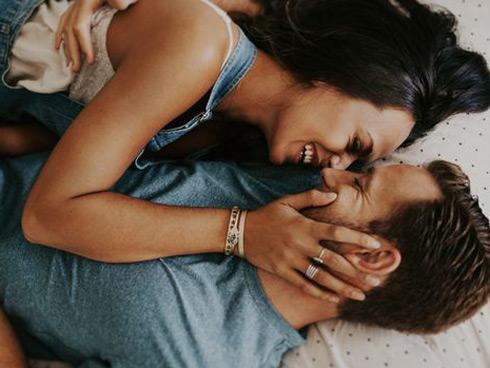 Chuyện tình nghìn like của vợ chồng anh tài xế vô danh-3