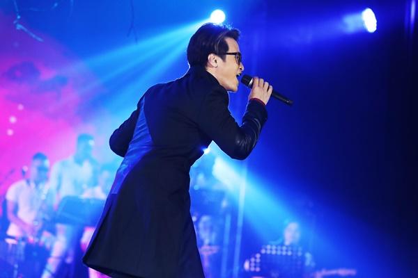 Hà Anh Tuấn cướp hit đình đám Vợ người ta một cách ngoạn mục-1