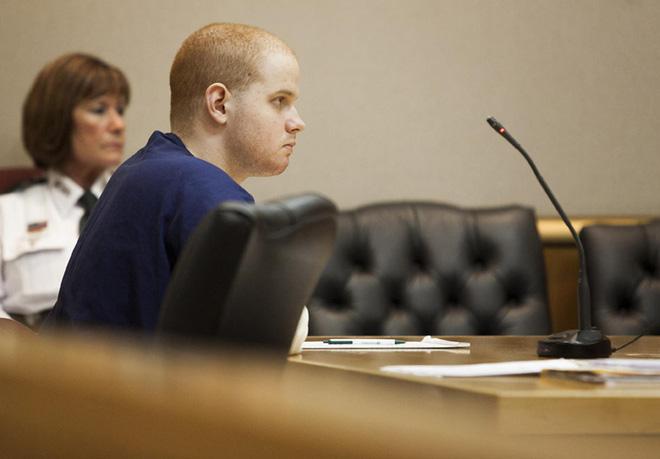 Cho bạn trai ôm lần cuối trước khi chia tay, cô gái xinh xắn đau đớn lãnh 32 nhát dao-14