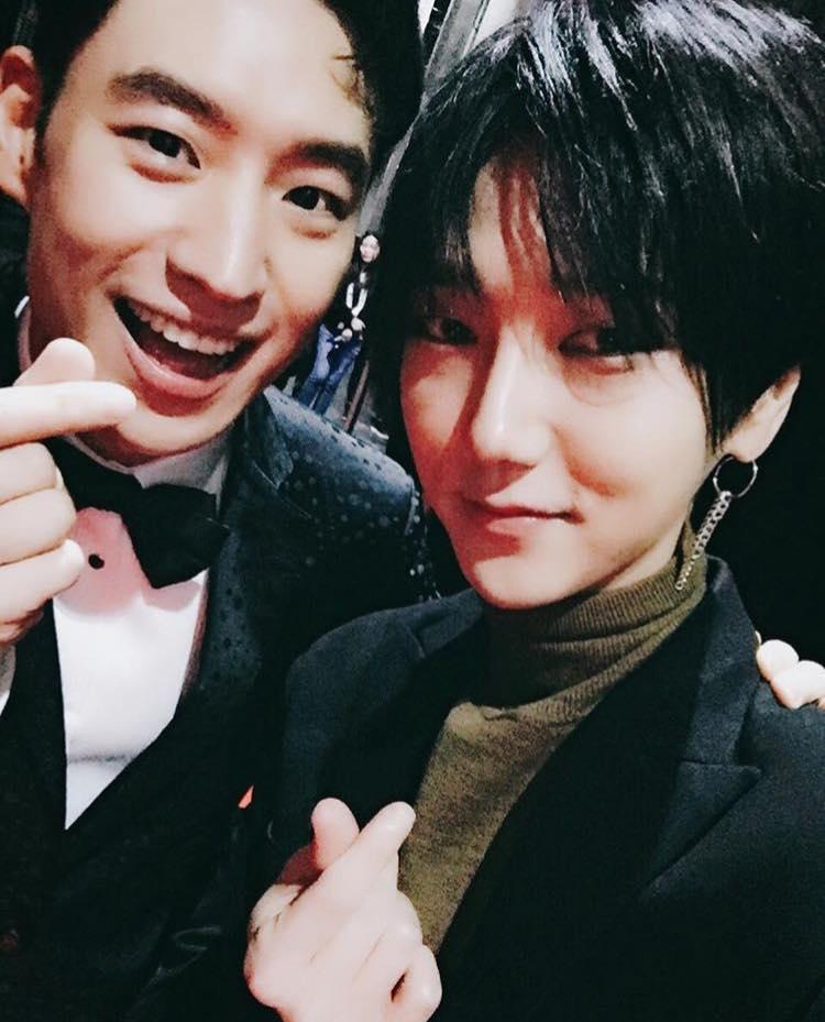 Tin sao Hàn: Go Ara chủ động trao Song Seung Hun nụ hôn ngọt ngào-3