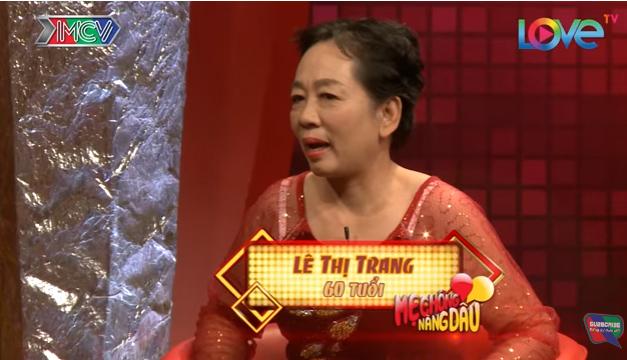 Mẹ chồng nàng dâu: Áo con dâu mua tặng, 2 năm mẹ chồng vẫn treo như mới-1