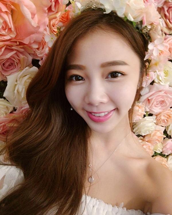 Nữ y tá nha khoa được cư dân mạng khen xinh đẹp-5