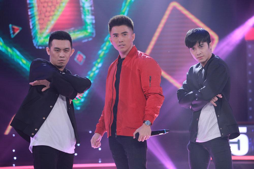 Trấn Thành mém xỉu khi chứng kiến cô gái thần thái Lệ Quyên, giọng hát Lệ Rơi-2