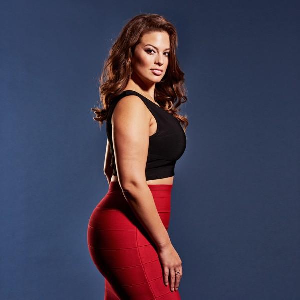 Người mẫu nặng gần 1 tạ lọt top 10 chân dài ‘cá kiếm’ khủng nhất năm 2017-1