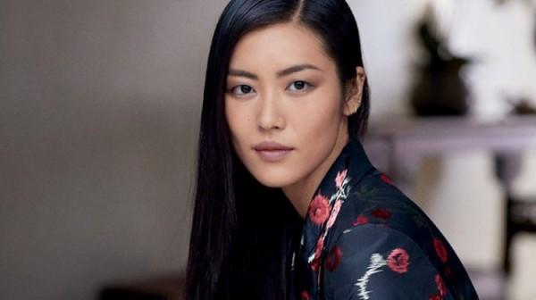 Người mẫu nặng gần 1 tạ lọt top 10 chân dài ‘cá kiếm’ khủng nhất năm 2017-3