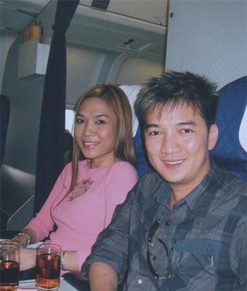 Ông hoàng bà chúa showbiz Việt và chuyện bán đồ lót, hát trên xe tải khởi nghiệp-8