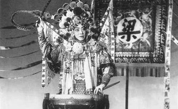 Lưu Diệc Phi hay Triệu Vy, phiên bản Hoa Mộc Lan nào đẹp nhất?-3