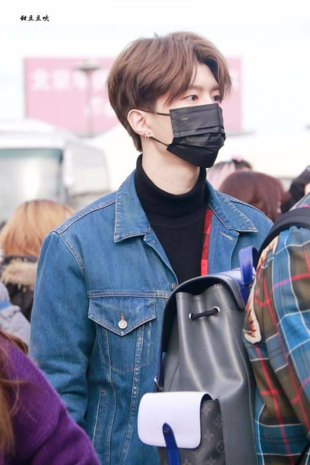 Hình ảnh mới nhất của em trai Phạm Băng Băng, 17 tuổi cao 1m8 và đẹp như nam thần-7