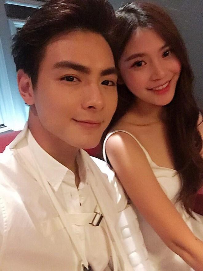 Đúng sinh nhật tròn 20 tuổi, Chúng Huyền Thanh nhận lời cầu hôn của bạn trai-6