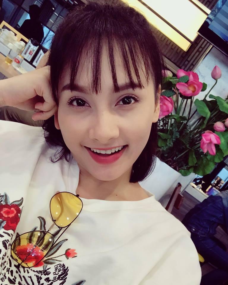 Tin sao Việt: Hoa hậu Thu Thảo hào hứng ăn phở mẹ nấu cùng chồng đại gia-2