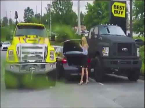 Đứng tim khi thanh niên lầy lội thể hiện-1