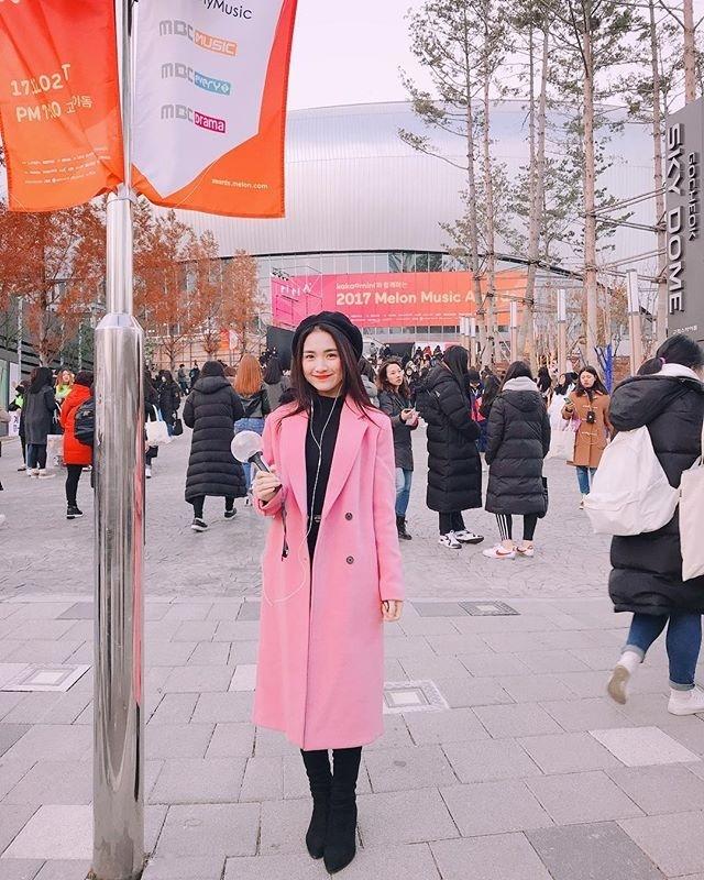 Mẹ chồng Thanh Hằng diện đồ menswear - con dâu Lan Khuê cá tính nổi bật nhất street style-5