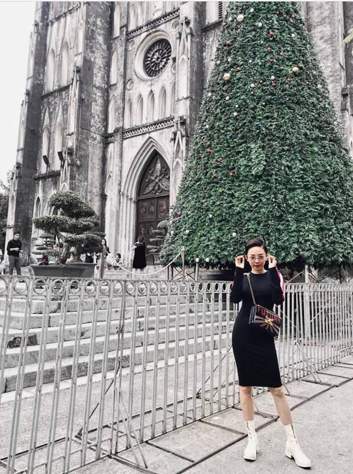 Mẹ chồng Thanh Hằng diện đồ menswear - con dâu Lan Khuê cá tính nổi bật nhất street style-9