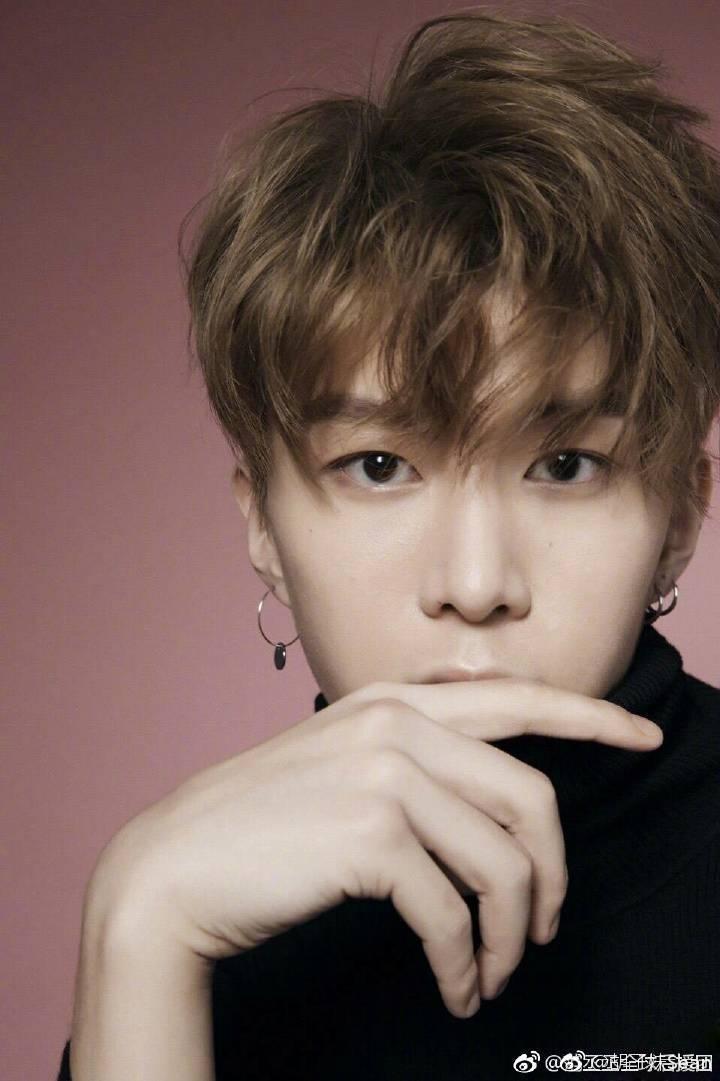 Em trai Phạm Băng Băng bị nghi phẫu thuật thẩm mỹ vì bỗng dưng quá đẹp trai-9