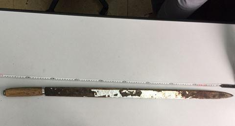 Vợ người bị bắt vì chém trộm: Chồng tôi bảo vệ 6 mạng người-3