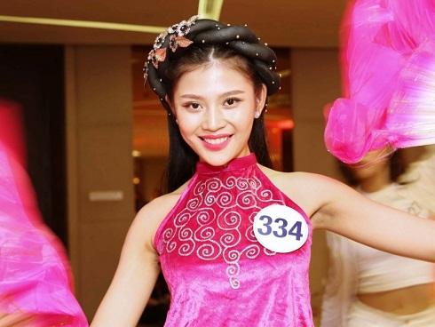 Vượt dàn chân dài đình đám, Vũ Tuyết Trang dẫn đầu thành tích tại Hoa hậu Hoàn vũ Việt Nam 2017-9