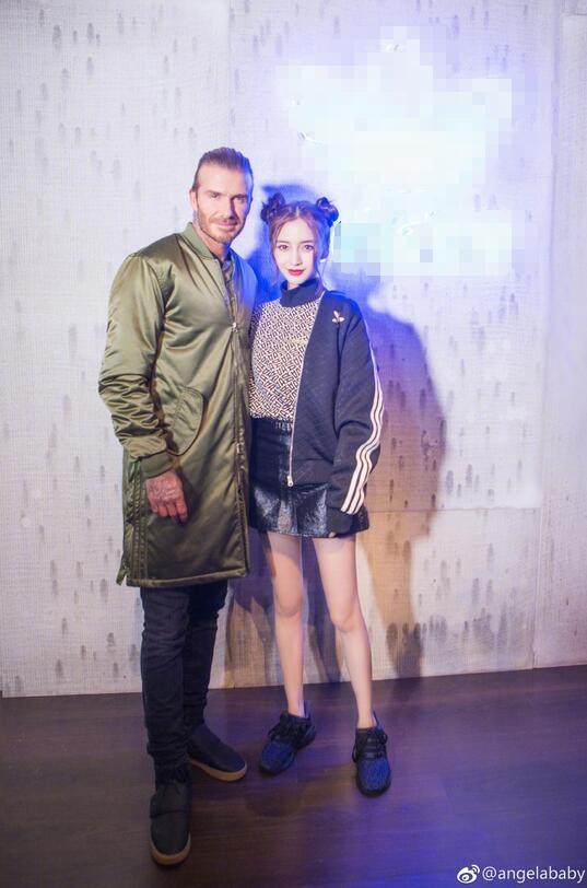 Chán gợi cảm Angela Baby cưa sừng làm nghé bên David Beckham-2