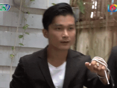 Bị từ chối tình cảm, nam MC tuyên bố sẽ theo đuổi cô nhân viên kinh doanh đến cùng-4