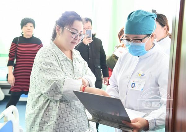 Hành trình cay đắng của người phụ nữ béo nhất Trung Quốc: Từng nặng 244 kg vừa giảm xuống 95kg-4