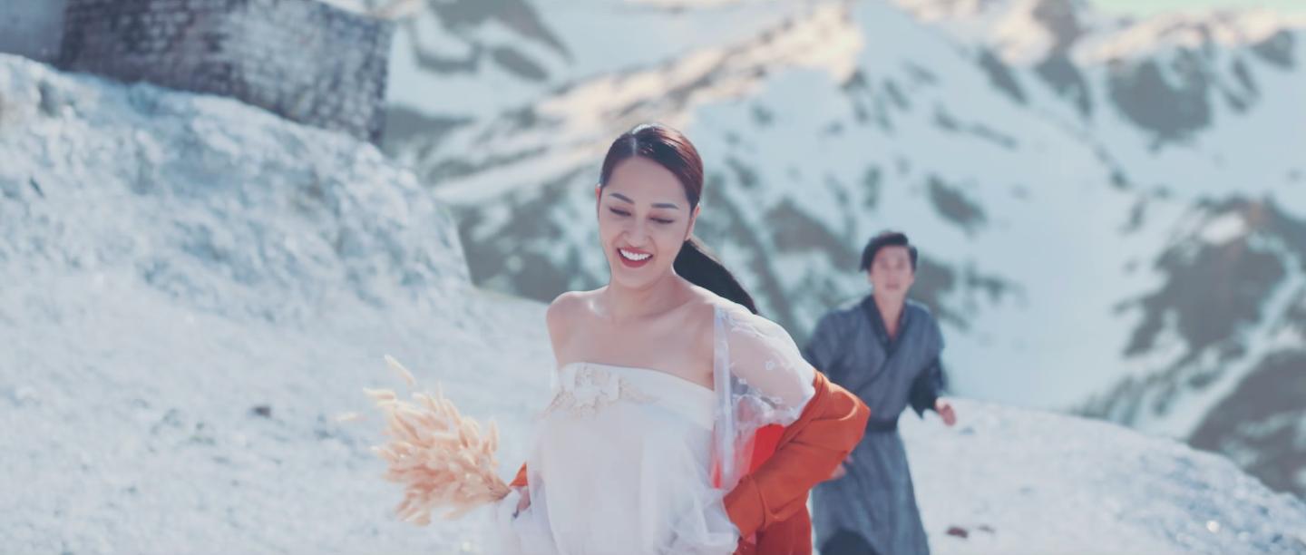 Sống xa anh chẳng dễ dàng xuất hiện MV tranh cát và bản cover của Bảo Anh nhí-3