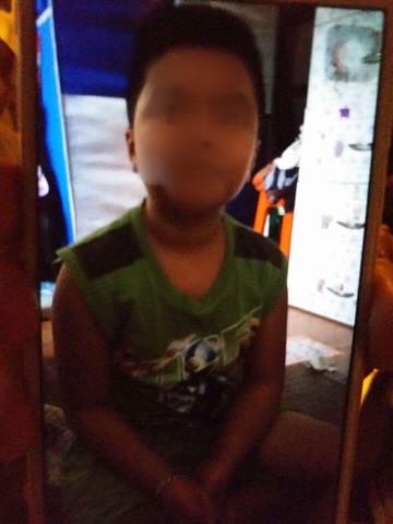 Hành trình chạy trốn khỏi ngục tù của bé trai 10 tuổi nghi bị bố và mẹ kế bạo hành ở Hà Nội-3