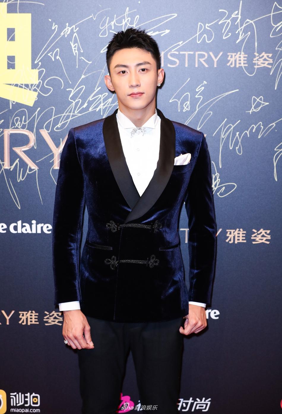 Dàn nữ thần hạng A tụ hội: Lưu Diệc Phi nhạt nhòa, Angela Baby lộng lẫy như công chúa-11