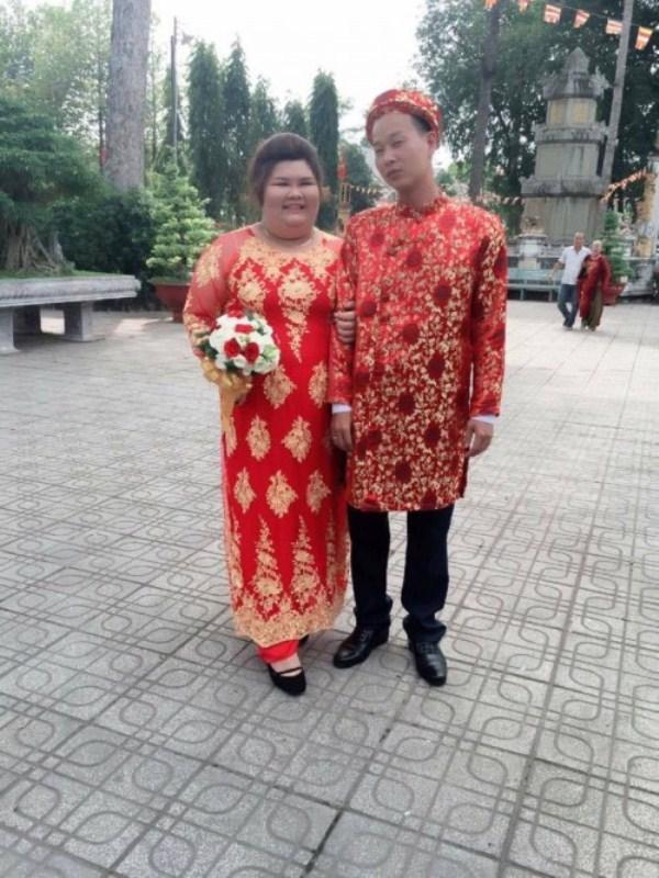 Chuyện tình gây chú ý của cặp đôi Bình Dương vợ 120kg, chồng nặng 60 kí-5