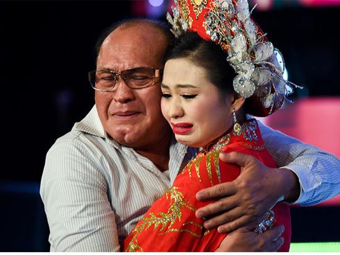 Phát ngôn Tôi không phải súc vật mà đánh Lê Giang, Duy Phương chiếm sóng showbiz Việt tuần qua-8