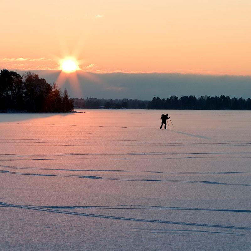 Sân trượt băng tự nhiên tuyệt đẹp trên thế giới-1
