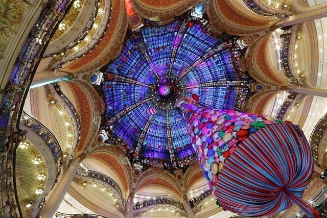 Những hình ảnh Giáng sinh 2017 lung linh sắc màu trên khắp thế giới-3