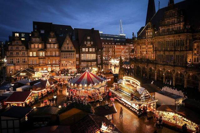 Những hình ảnh Giáng sinh 2017 lung linh sắc màu trên khắp thế giới-8