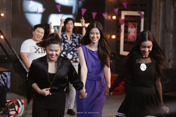 Glee: Đông Nhi vào vai diễn của chính mình truyền cảm hứng cho các nghệ sĩ trẻ-2