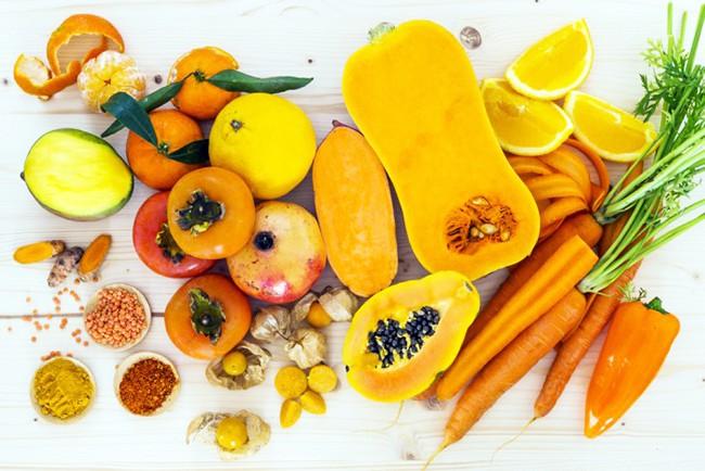 Da trắng và mịn lên trông thấy nhờ chăm ăn những nhóm quả này-4