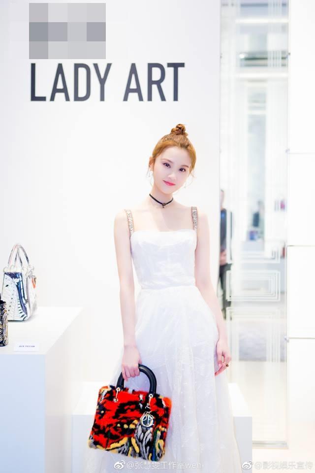 Triệu Lệ Dĩnh bị chê tạo mãi một dáng, kém sang so với Angela Baby, Cảnh Điềm-12