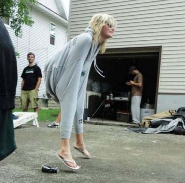 Chị em càng khó đỡ, anh em càng... khó thở-5