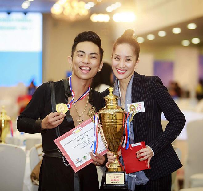 Khánh Thi tiết lộ cuộc sống với chồng kém 12 tuổi, làm dâu nhà đại gia-4