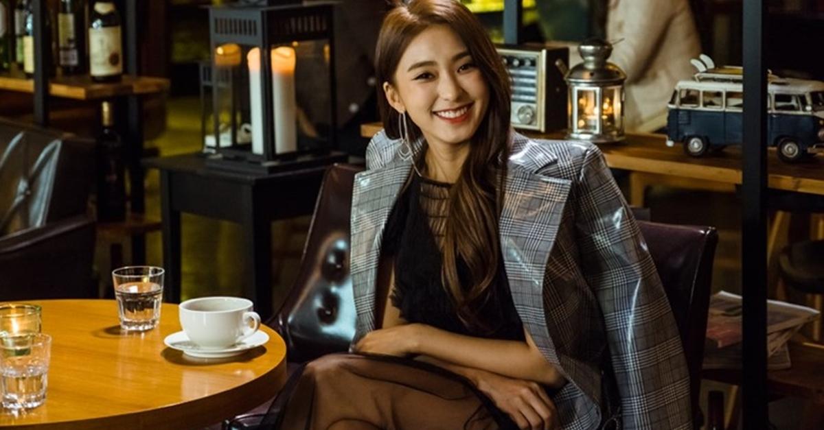 Sao Hàn 10/12: Sau cặp đôi Song - Song, loạt sao Hàn khác cũng có mặt tại concert của IU-7