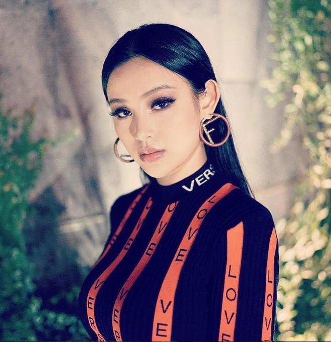 Huyền Baby khoe biểu cảm siêu đáng yêu của con trai nhỏ cùng kho vàng trong tủ lạnh-6