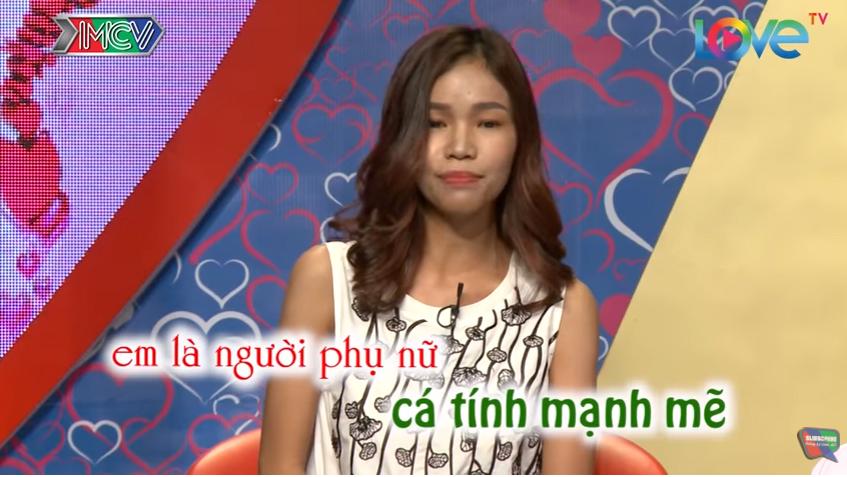 Cô nàng quá tự tin, thích đá bóng, tuyển chồng ở nhà chăm con bị chối phũ-4