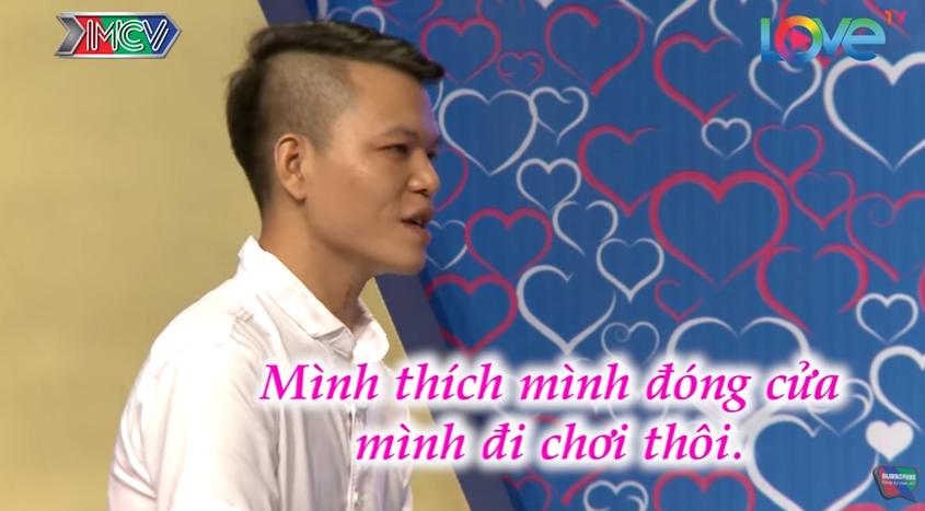 Cô nàng quá tự tin, thích đá bóng, tuyển chồng ở nhà chăm con bị chối phũ-12