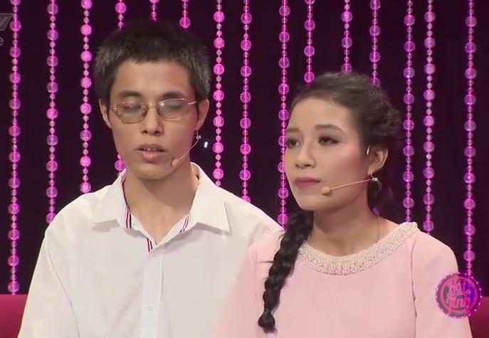 Cảm động trước nghị lực kiên cường cùng chuyện tình đẹp như cổ tích của chàng trai khiếm thị-1