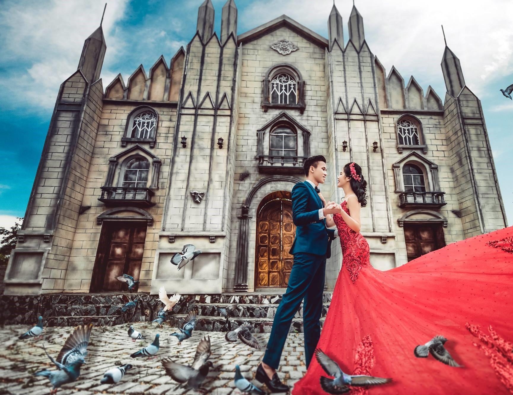 Hé lộ ảnh cưới đẹp lung linh của trung vệ Quế Ngọc Hải và bạn gái hoa khôi-4