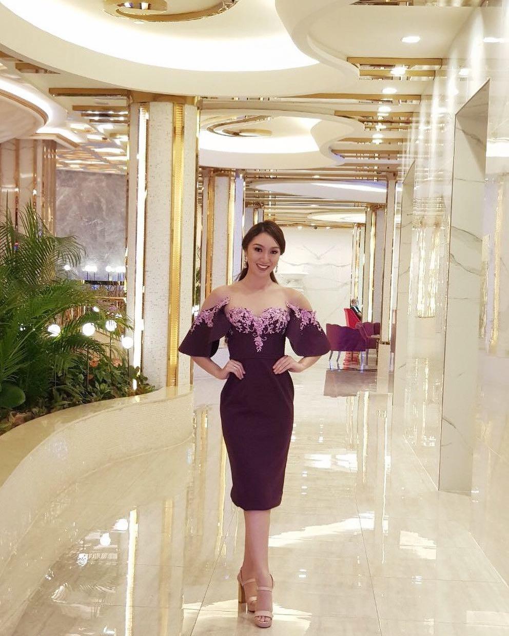 Sau 1 tháng đăng quang, thảm họa nhan sắc Miss Earth 2017 đẹp lên được bao nhiêu phần?-14