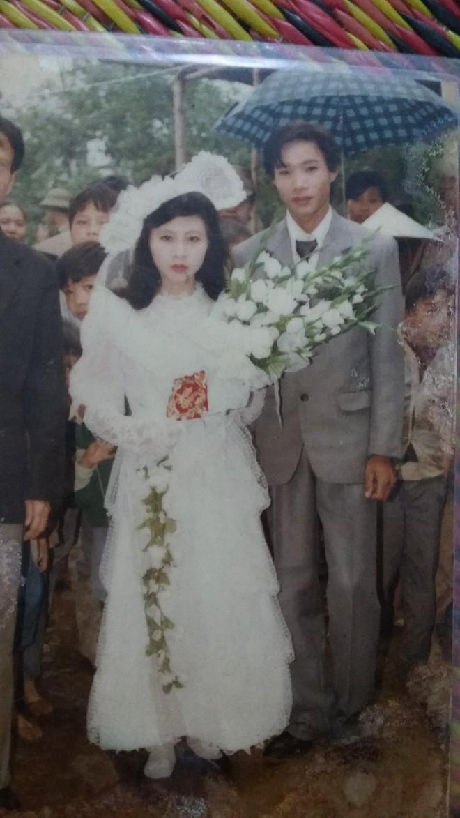 Giới trẻ Việt đua nhau khoe ảnh cưới thời ông bà anh khiến ai nhìn cũng mê-8