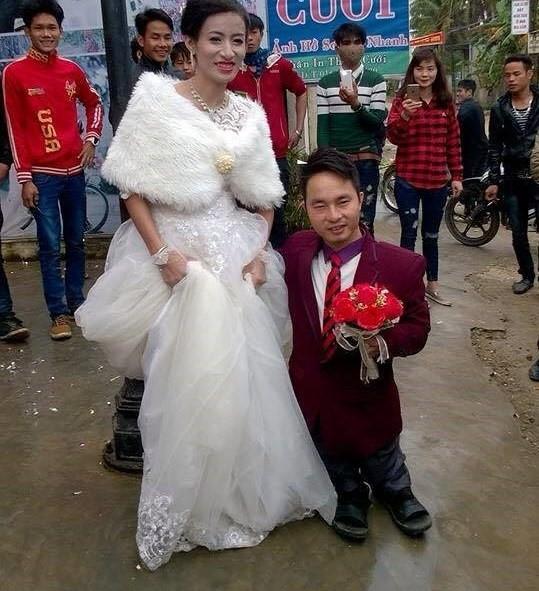 Đám cưới của cặp đôi Phú Thọ chênh nhau 50 cm thu hút sự chú ý-3