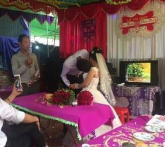 Đám cưới của cặp đôi Phú Thọ chênh nhau 50 cm thu hút sự chú ý-1