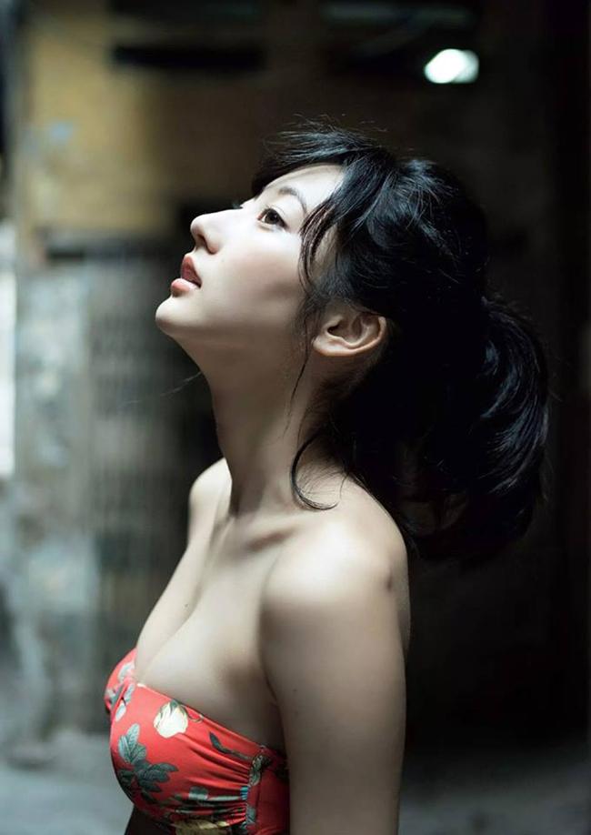 Minh tinh châu Á gây sốt trong những bức hình tuyệt đẹp tại Việt Nam-4